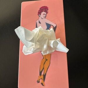 Pink Tissue Holder with Retro Art